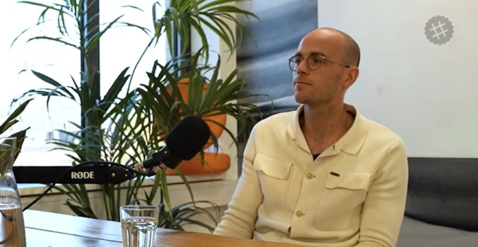Rian in de podcast met Remco op YouTube