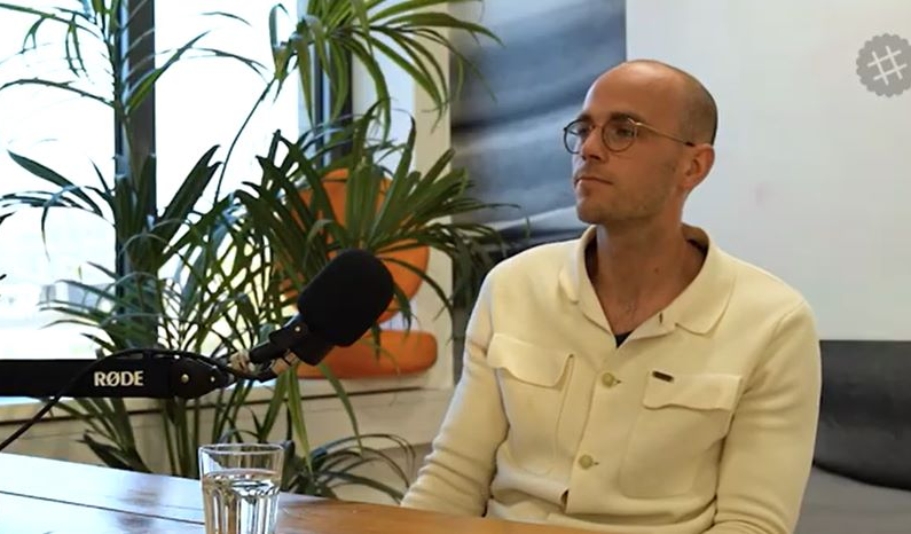 Rian in de podcast met Remco op YouTube